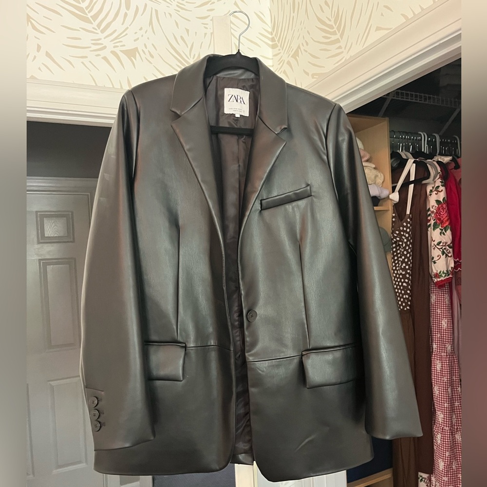 Zara Women’s Faux Leather Blazer